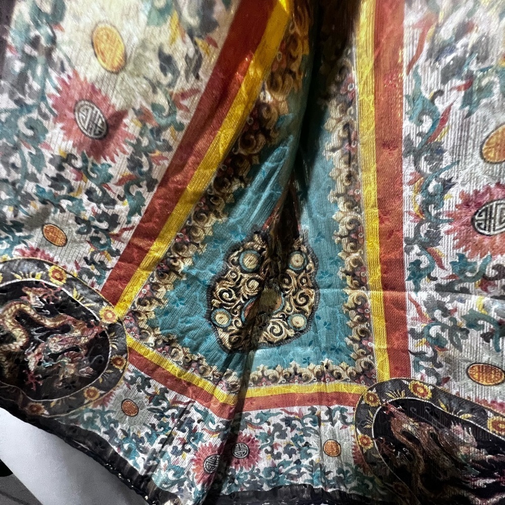 Vintage 34” Silk Scarf Ornate Medallion Baroque Print Yellow Teal Large Square - Picture 8 of 8